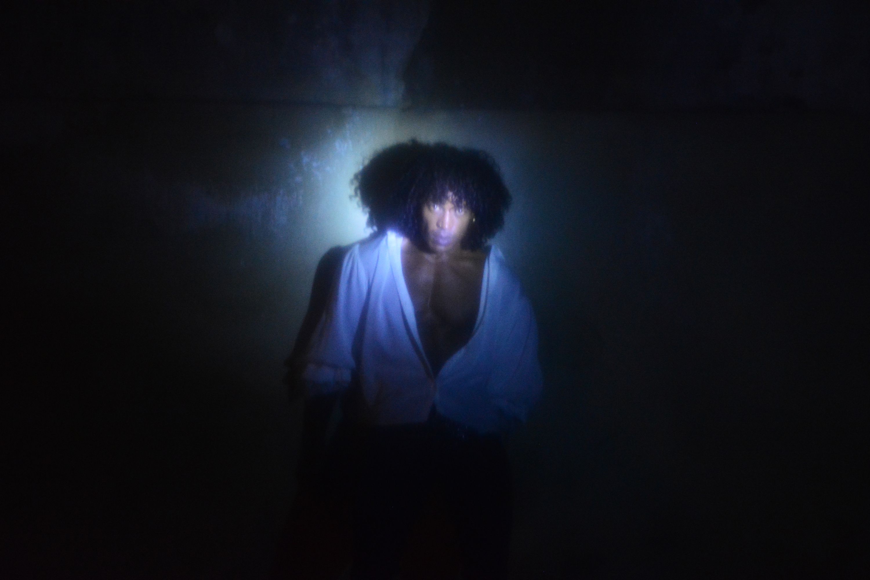 We at the Nightclub Suffer Together by Diego Bragà - Rui Palma / Alkantara