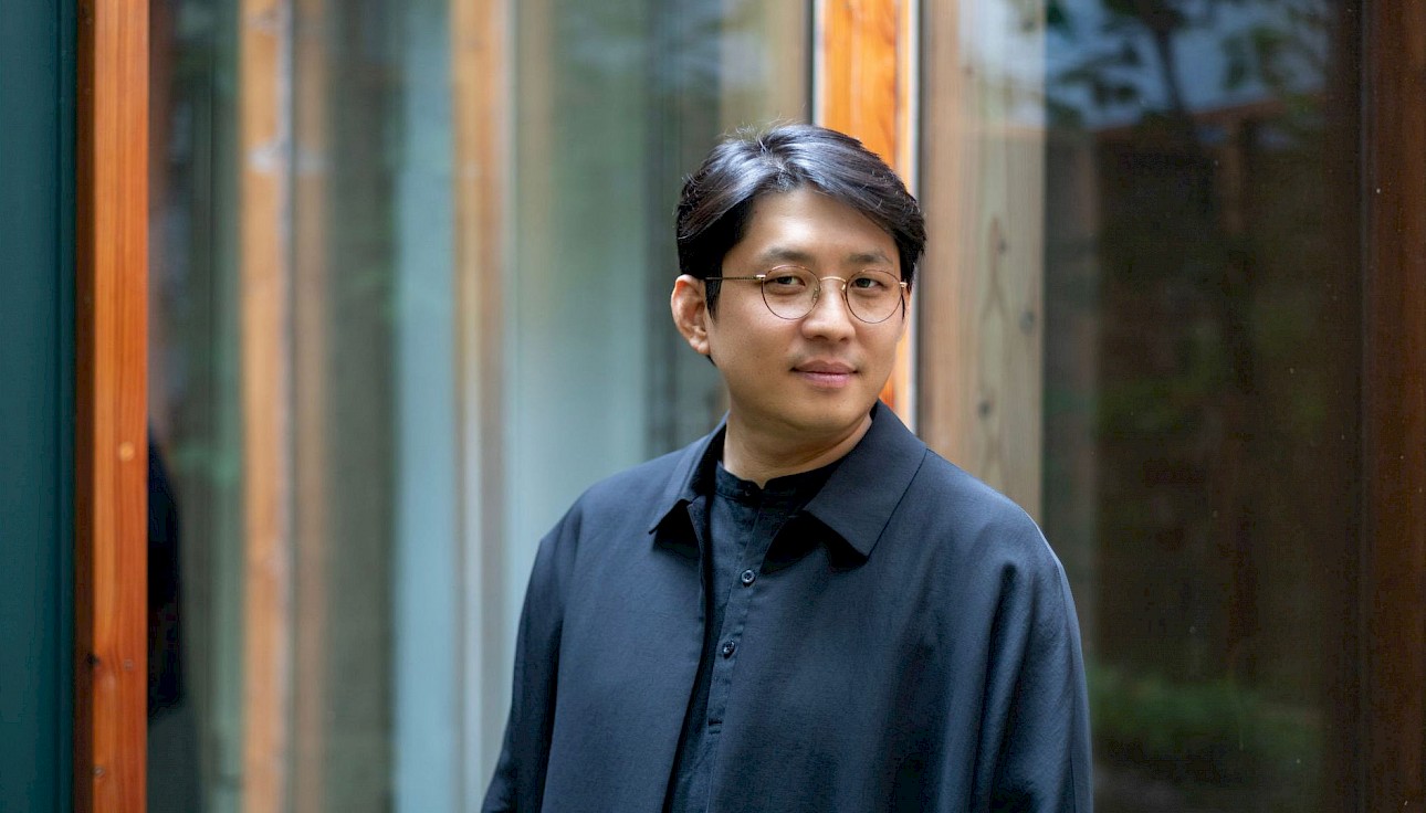 ALKANTARA - Retrato de Jaha Koo - ©Bea Borgers